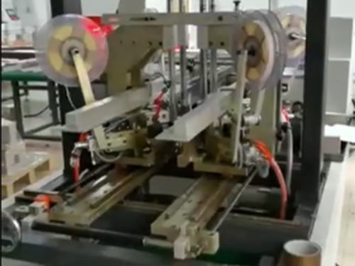 自動(dòng)定位線+機(jī)器人（自動(dòng)調(diào)模成型機(jī)）